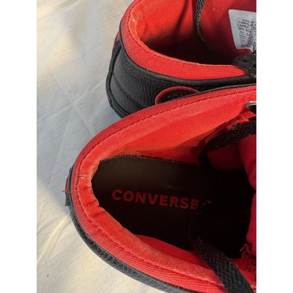 Converse Chuck Taylor's Black/Red High Top Sneakers - Size M6.5 W8.5